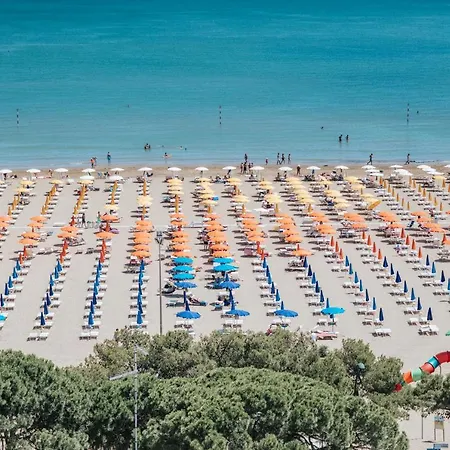 Adriatica Apartmanhotel 3*