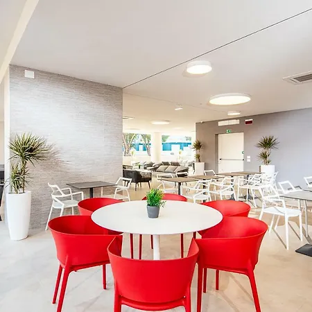 Hotel apartamentowy Adriatica